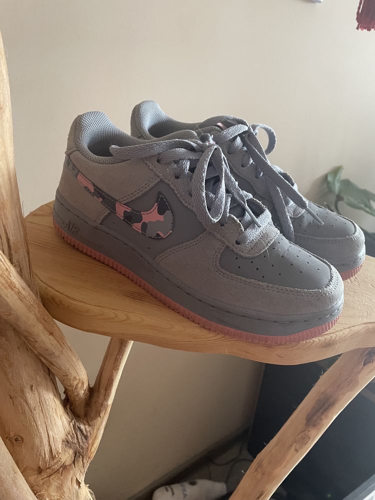 Обувки Nike
