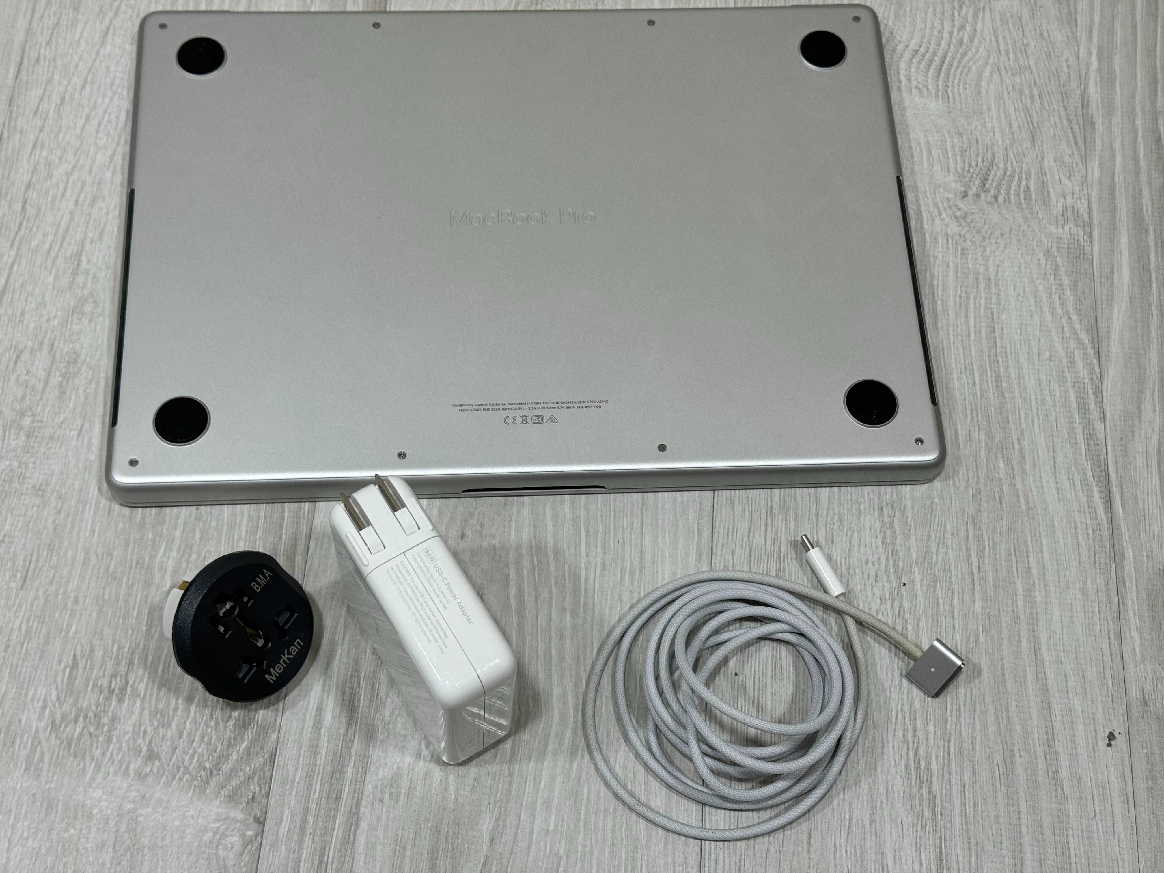 MacBook Pro 14" M1 Pro 16Gb/1Tb Silver