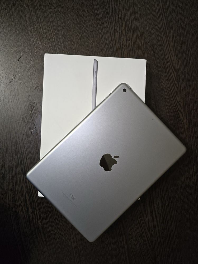 Продается iPad 6