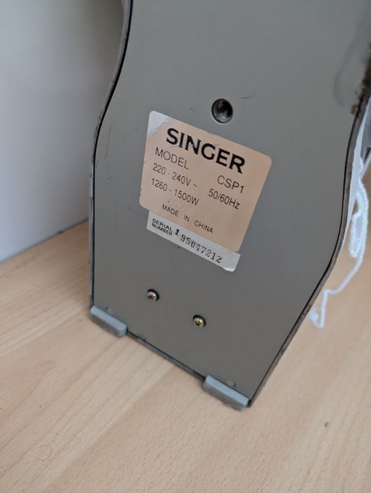 Presa de calcat Singer