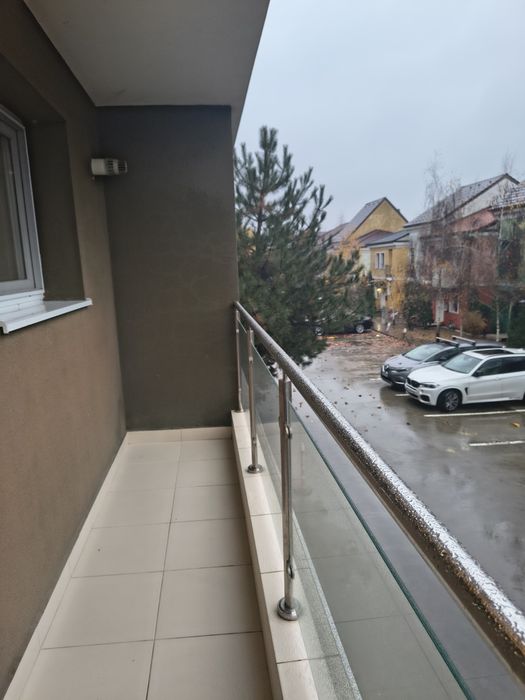 Închiriez garsonieră