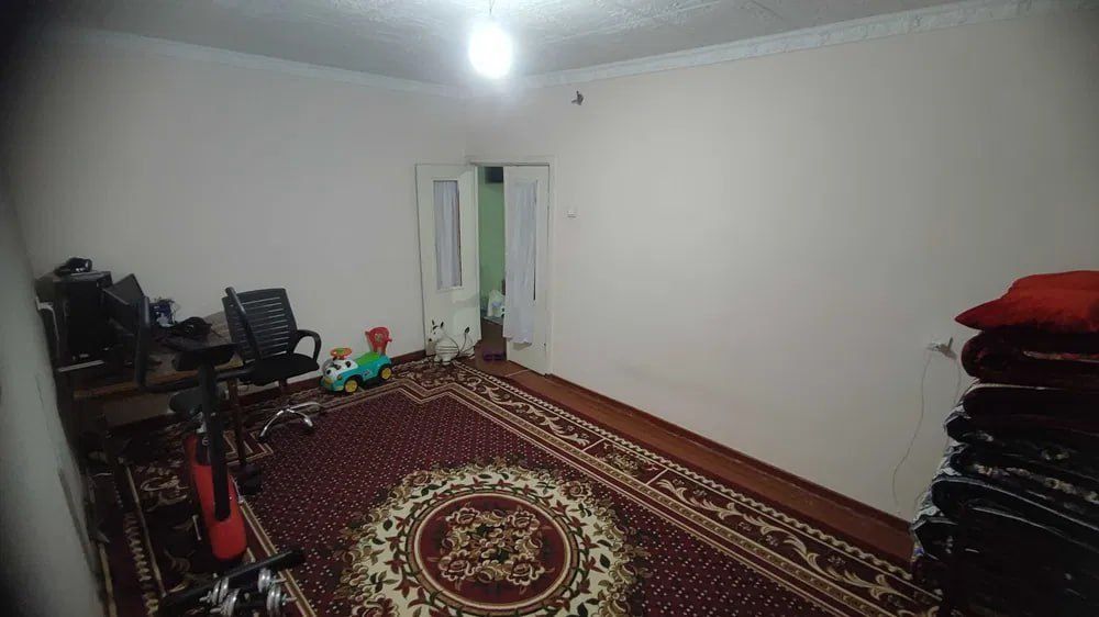 3/3/4. Старые Сергели (Eski Sergeli). Квартира 65 м². Дом кирпичный!