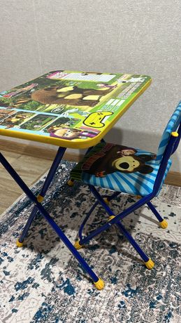 Продам детский стол и стульчик