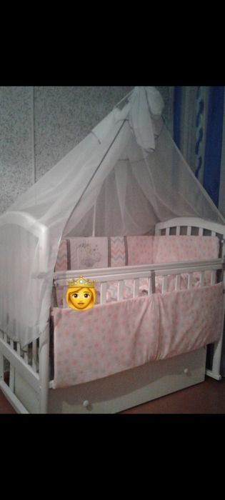 Продам детскую кроватку