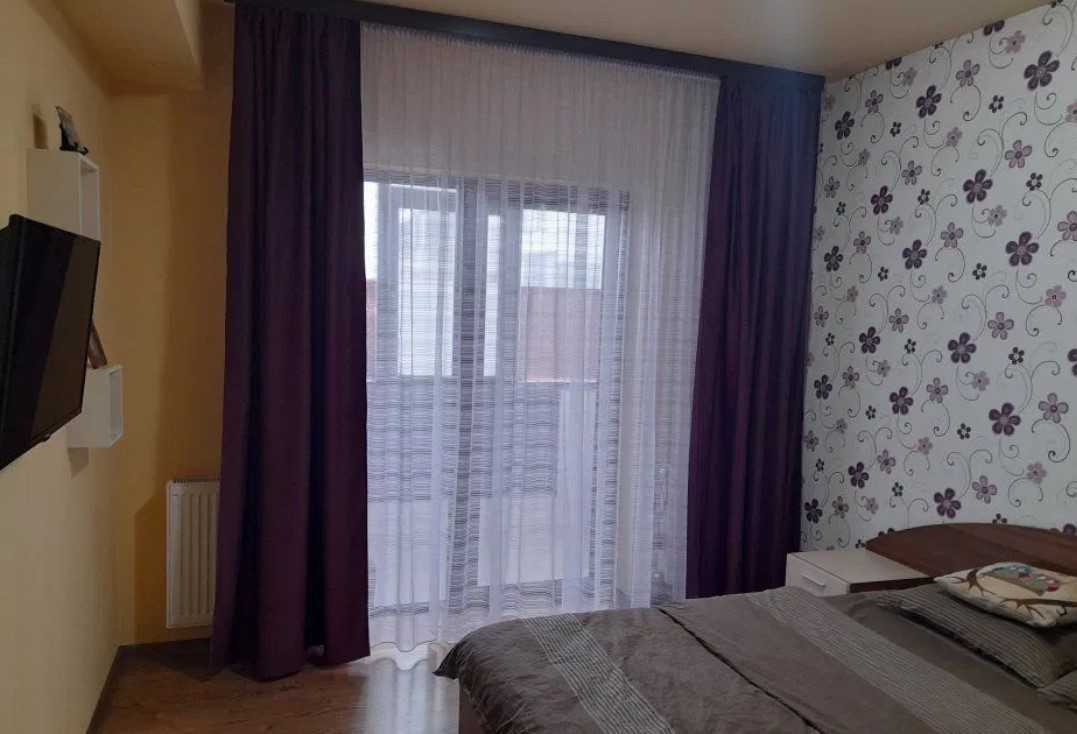 Дава се под наем Тристаен апартамент в Пловдив, Остромила - 87 кв.м за 280.5 € - Снимка #1