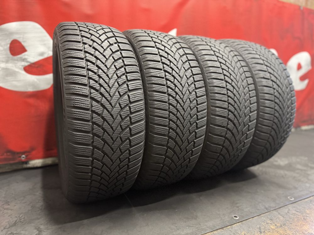 215 55 17, Зимни гуми, Bridgestone BlizzakLM005, 4 броя