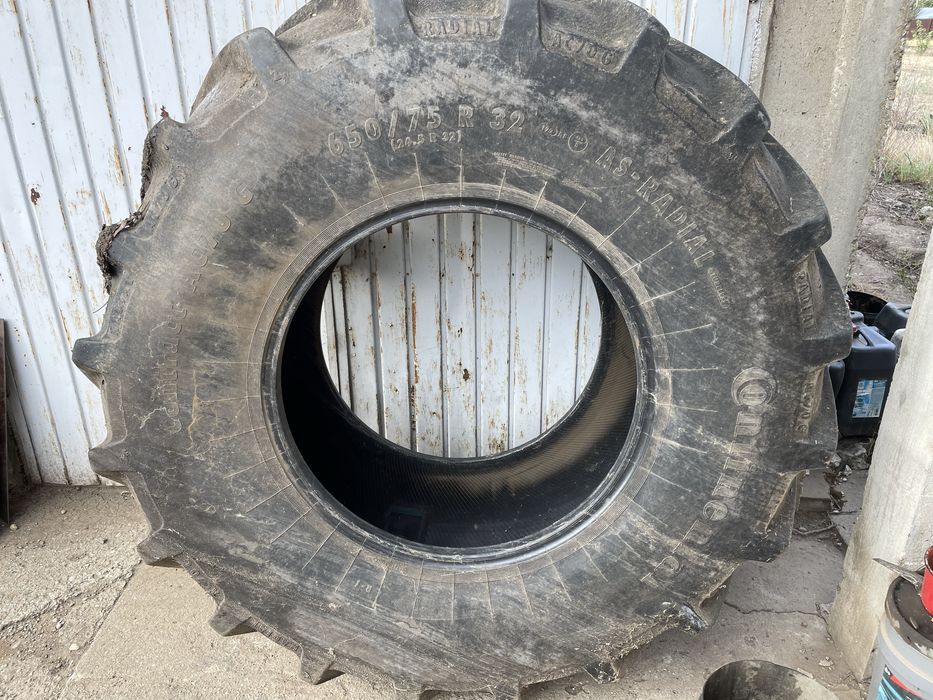 Anvelopa 650/75 R32 Continental