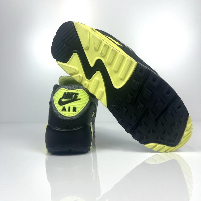 Nike Air Max 90 Smoke Grey Light Lemon Twist | Размери 41,42,44,45 |