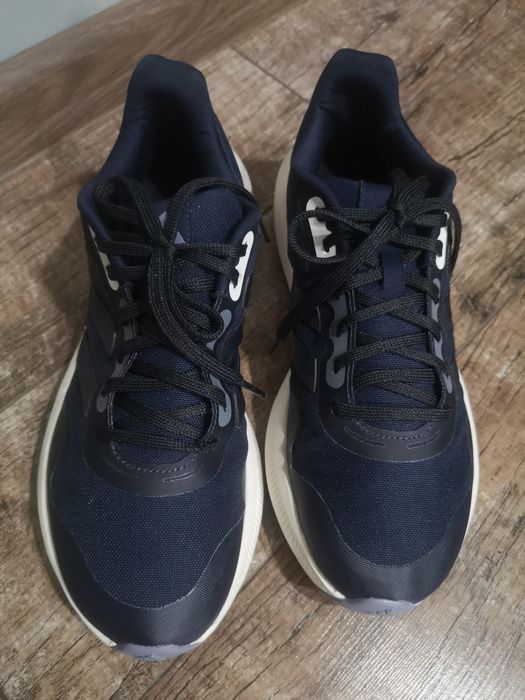 Adidas, оригинални маратонки, номер 41