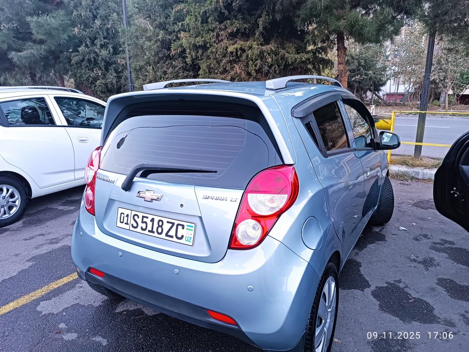 Спарк 3 позица сотилади 2015 йил 120000 пробег холати идеал