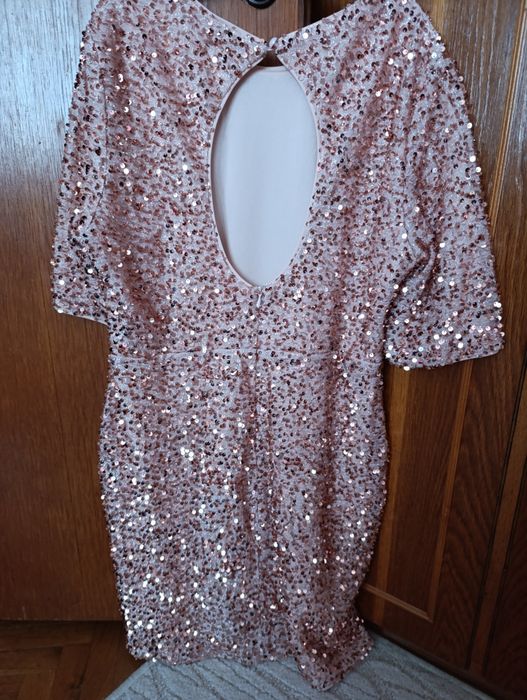 Красиви елегантни рокли 44-46