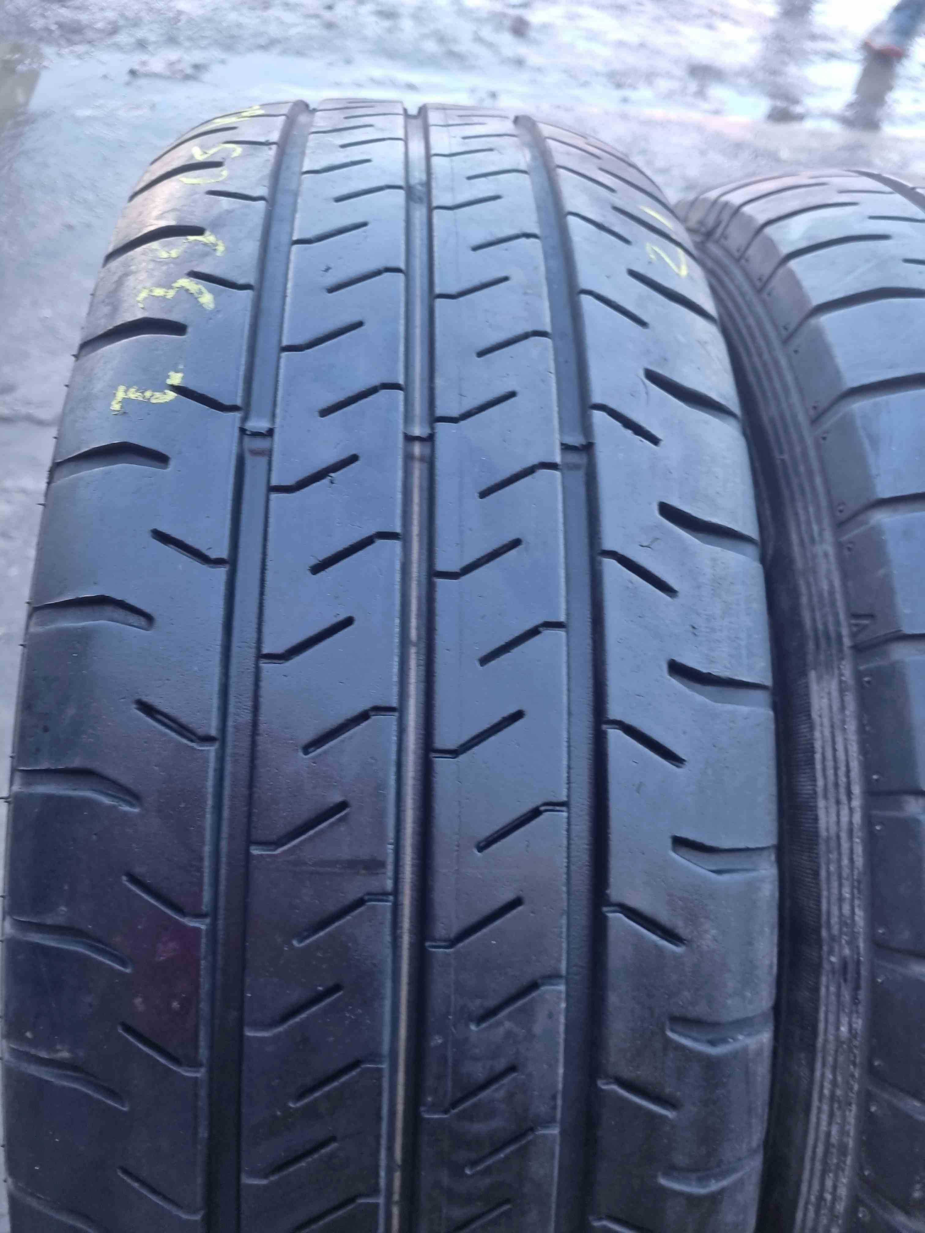 SET 2 Anvelope Vara 235/65 R16C FALKEN Linam VAN01 115/113R