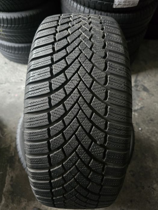 Bridgestone 205/50 R17 93V MS iarnă