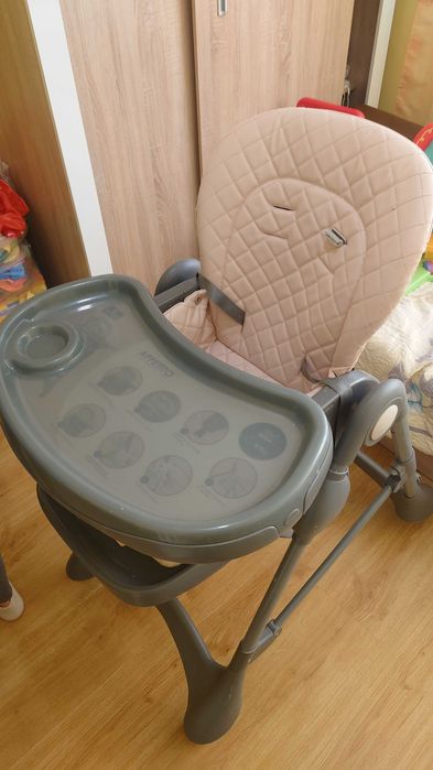 Столче за хранене на дете