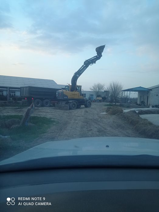 Volvo 145 sotiladi ekskovator ekskavator