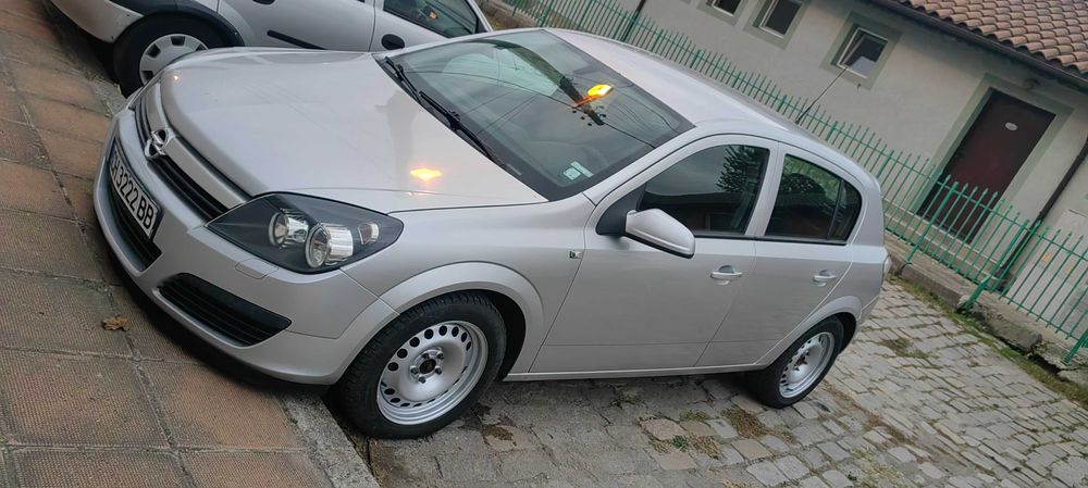 Opel Astra isuzu