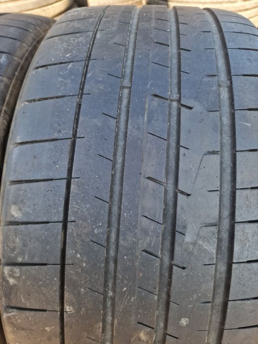 Anvelope 265/40R21 marca Hankook, DOT 2020 ,5 mm