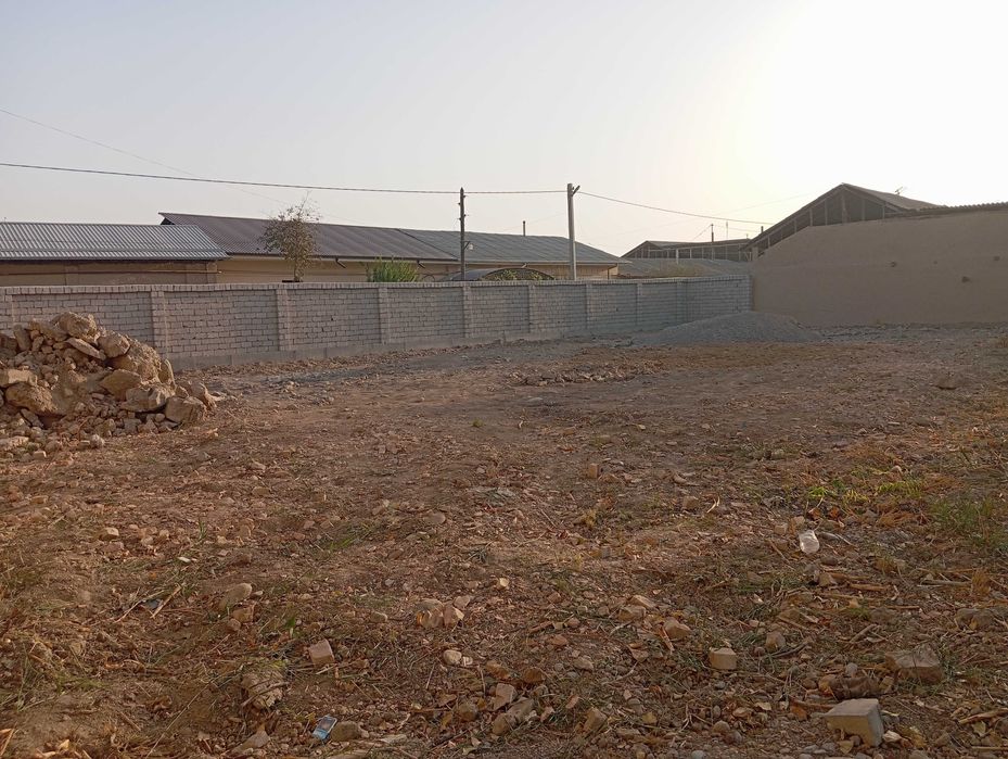 12 sotox uchastka sotiladi. Yangiyo'l, G'alaba MFY. (Leninizm).