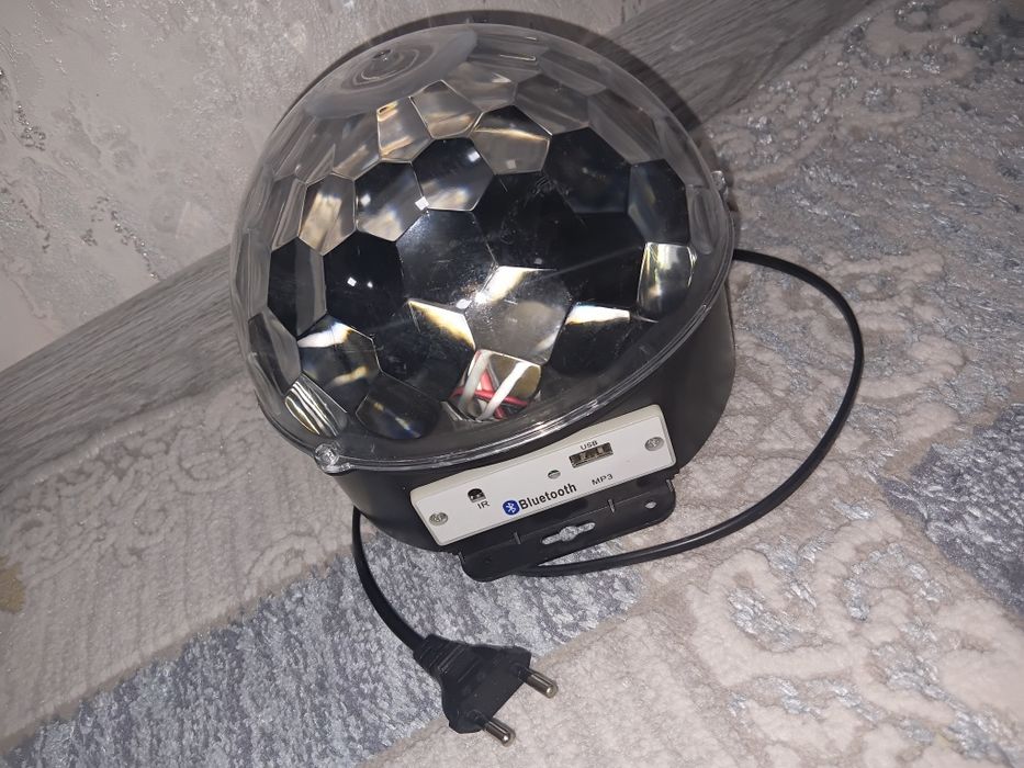 Kalonka, svetli, bluetooth. Li ishlamaydi