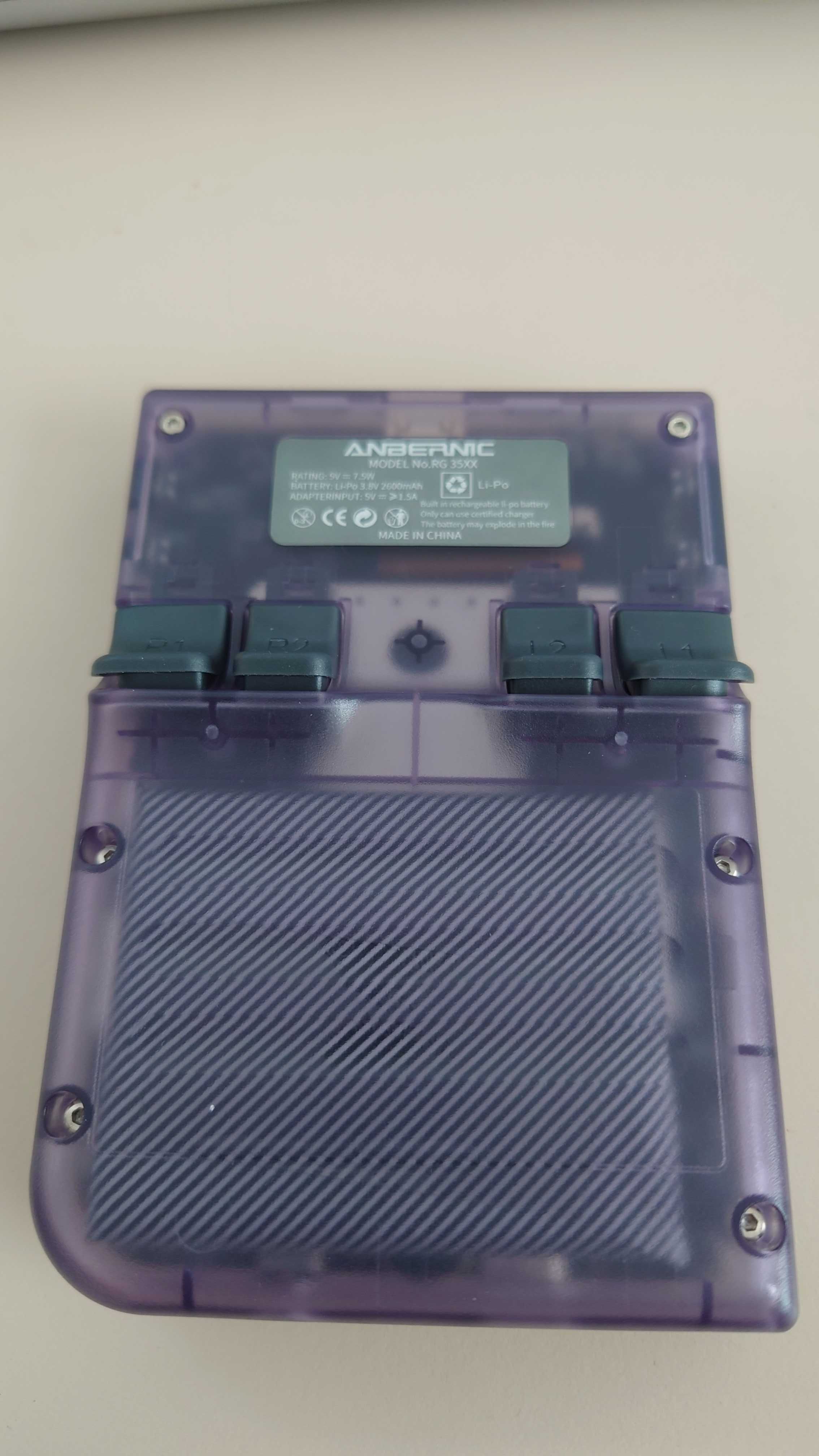 Consola retro portabila ANBERNIC RG35XX 64GB cu jocuri preinstalate