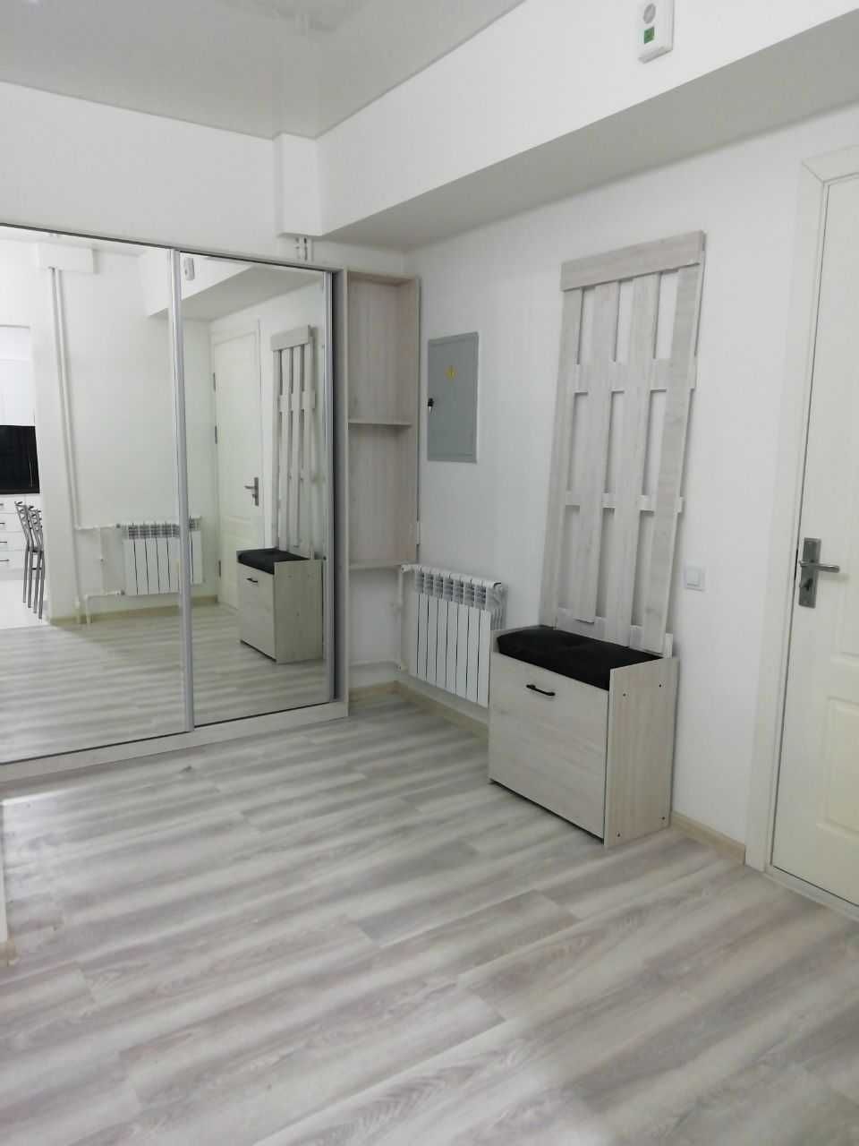 Продаётся квартира на ц1 /Sotiladi kvartira C1 3/4/9 Кафе Райхон