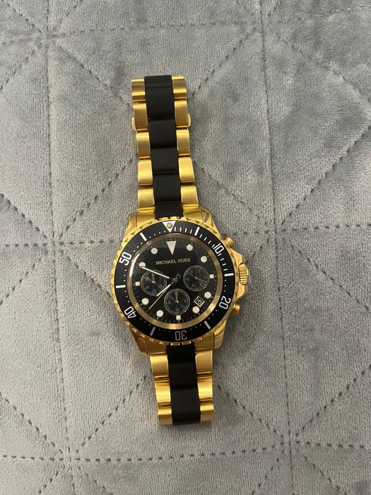 Vand un ceas Michael Kors