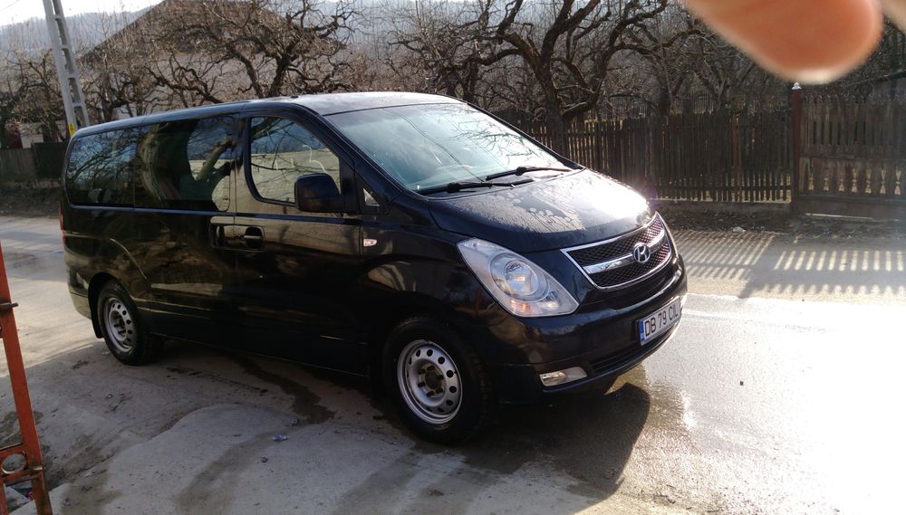 Hyundai H1 Starex 2011