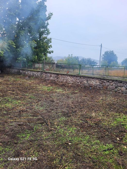 Продавам къща с Исперихово