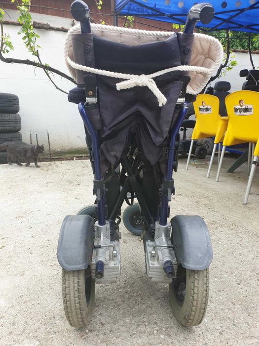 Scaun-carut-carucior electrc pliabil pers. dizabilitati !