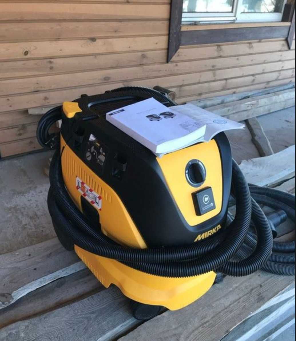 Пылесос Mirka DE 1230