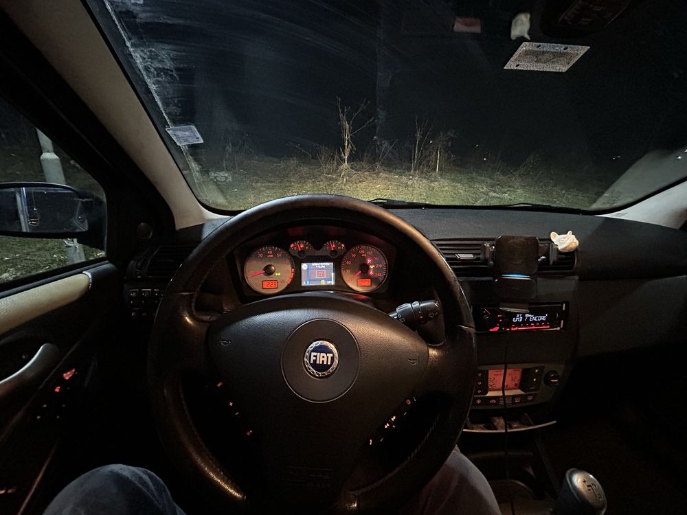 Fiat Stilo Abarth 2.4 бензин/газ – полуавтомат, кожен салон – 1500 лв