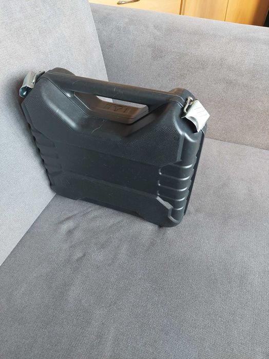 Pistol de lipit cu fludor