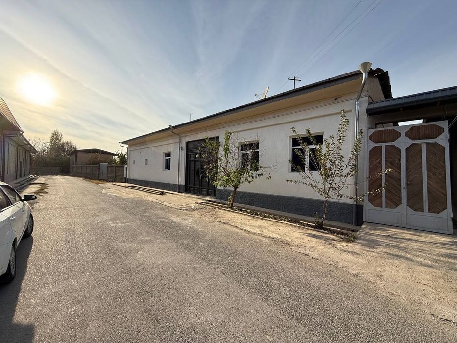 Uchastka 6 Sotix 4 Xona Kelishamiza bez makler