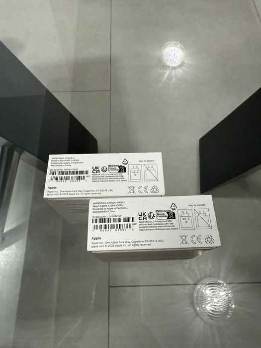 Apple AirPods 4 + AirPods 4 ANC • NOI / SIGILATE • garantie 12 luni