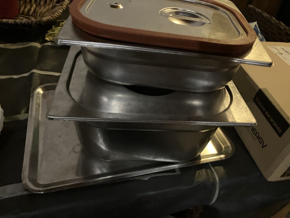 Продавам плата чинии табли гастронорми