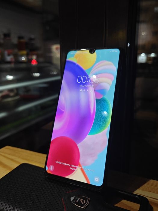 Samsung Galaxy A41 | 64 ГБ | Синий