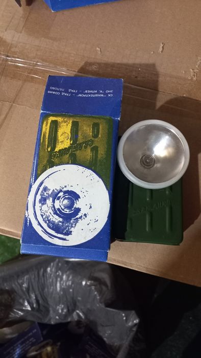 Войнишко фенерче над 30 годишно Ново