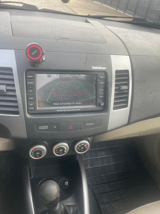 Mitsubishi Outlander 2.2