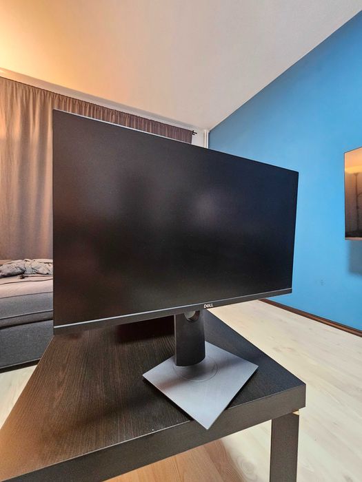 Monitor Dell P2419H, Flicker Free, Pivot , Stare impecabila