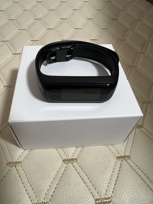 Фитнес браслет Samsung Galaxy fit2