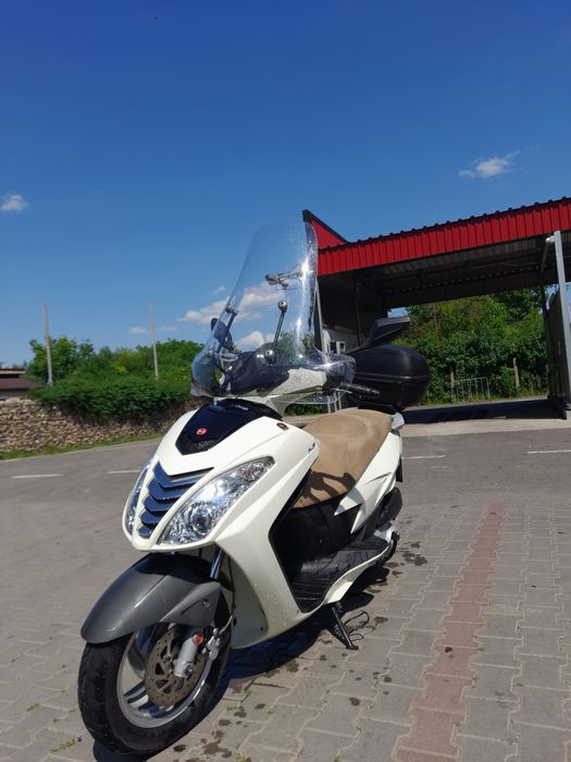 Malaguti Blog 125 (2010) categoria b.