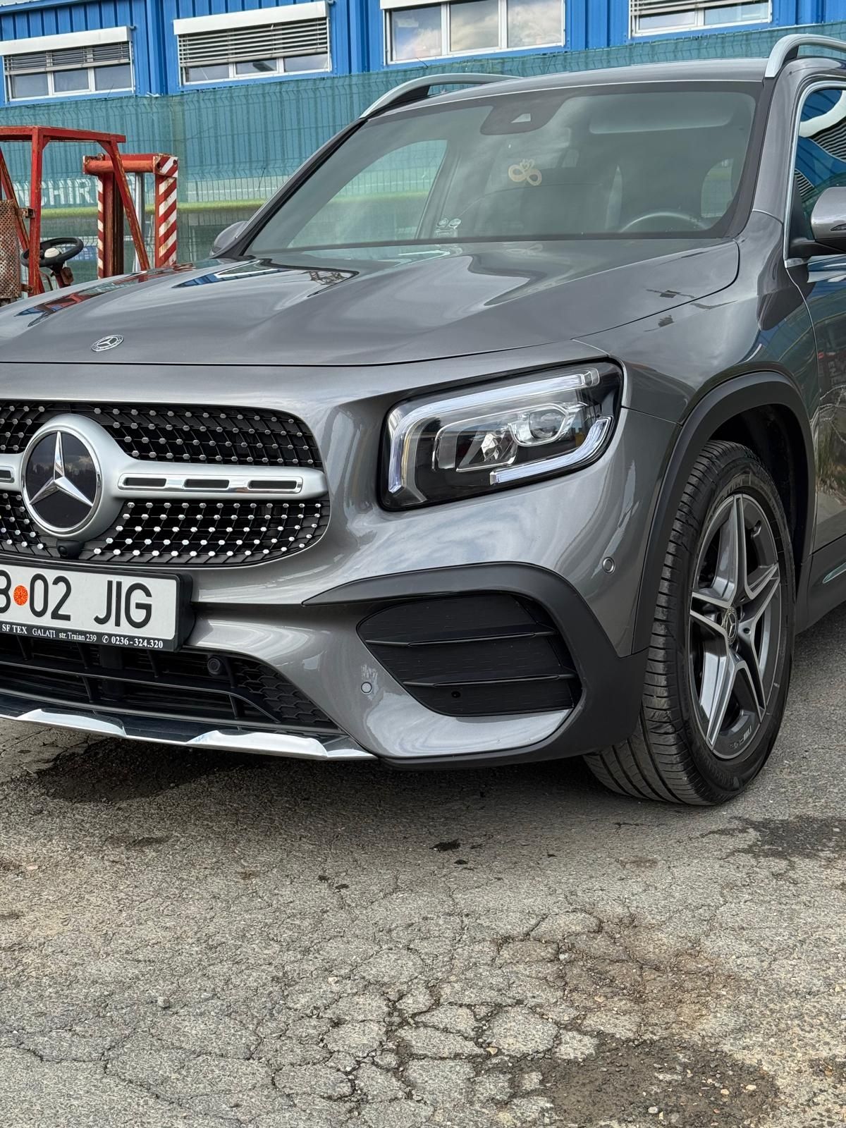 Mercedes GLB 200