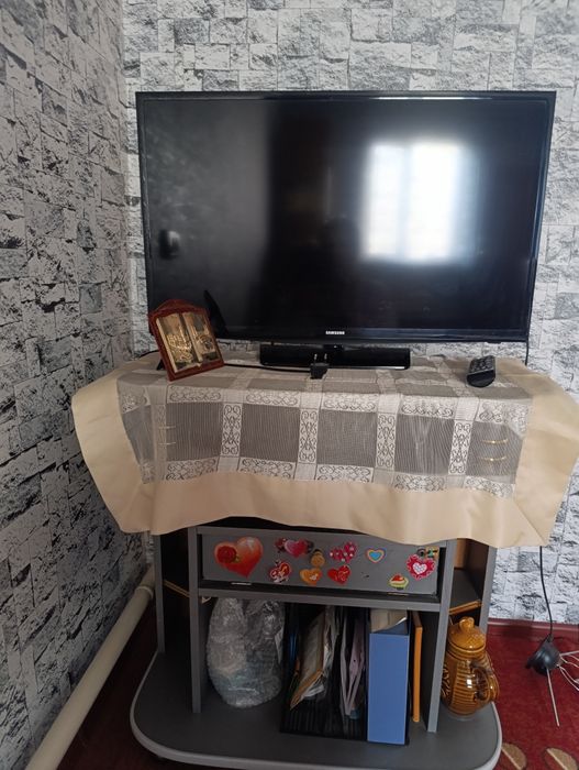 Телевизор продается