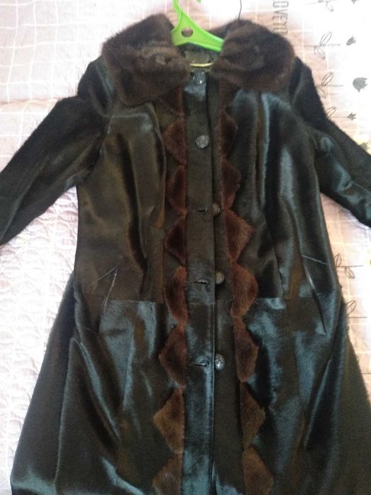 Продам женскую одежду