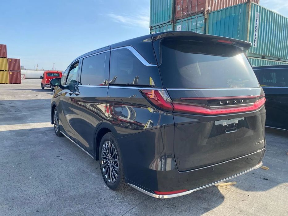 Lexus LM Lexus LM Executive 350h