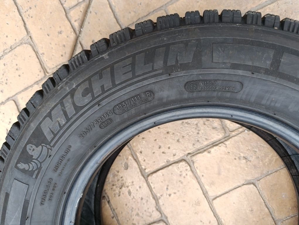 Гуми Michelin 205/75/16/C Agilis Alpine