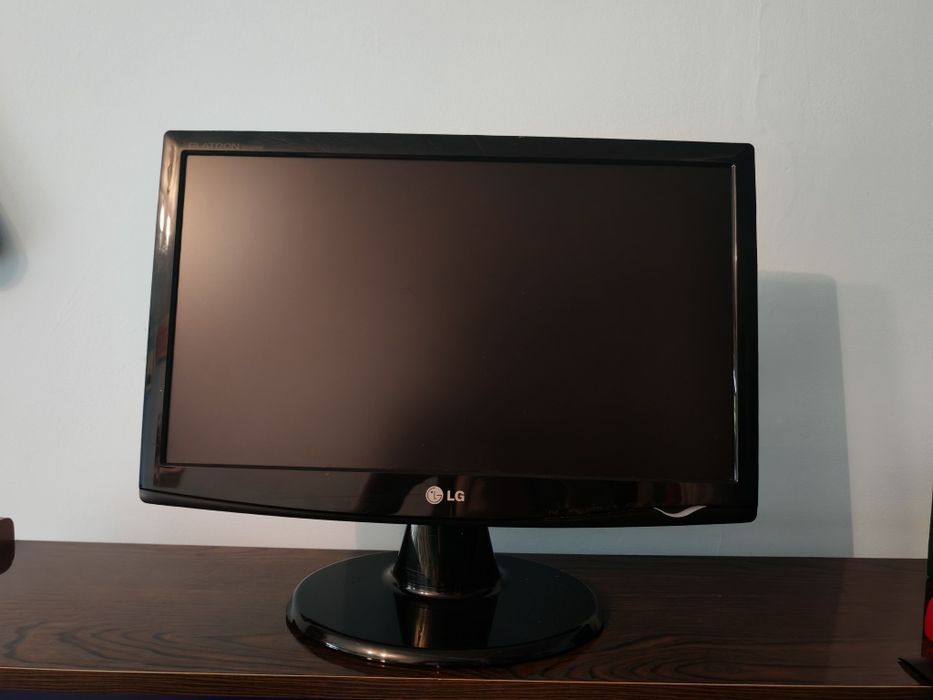 Продам монитор LG