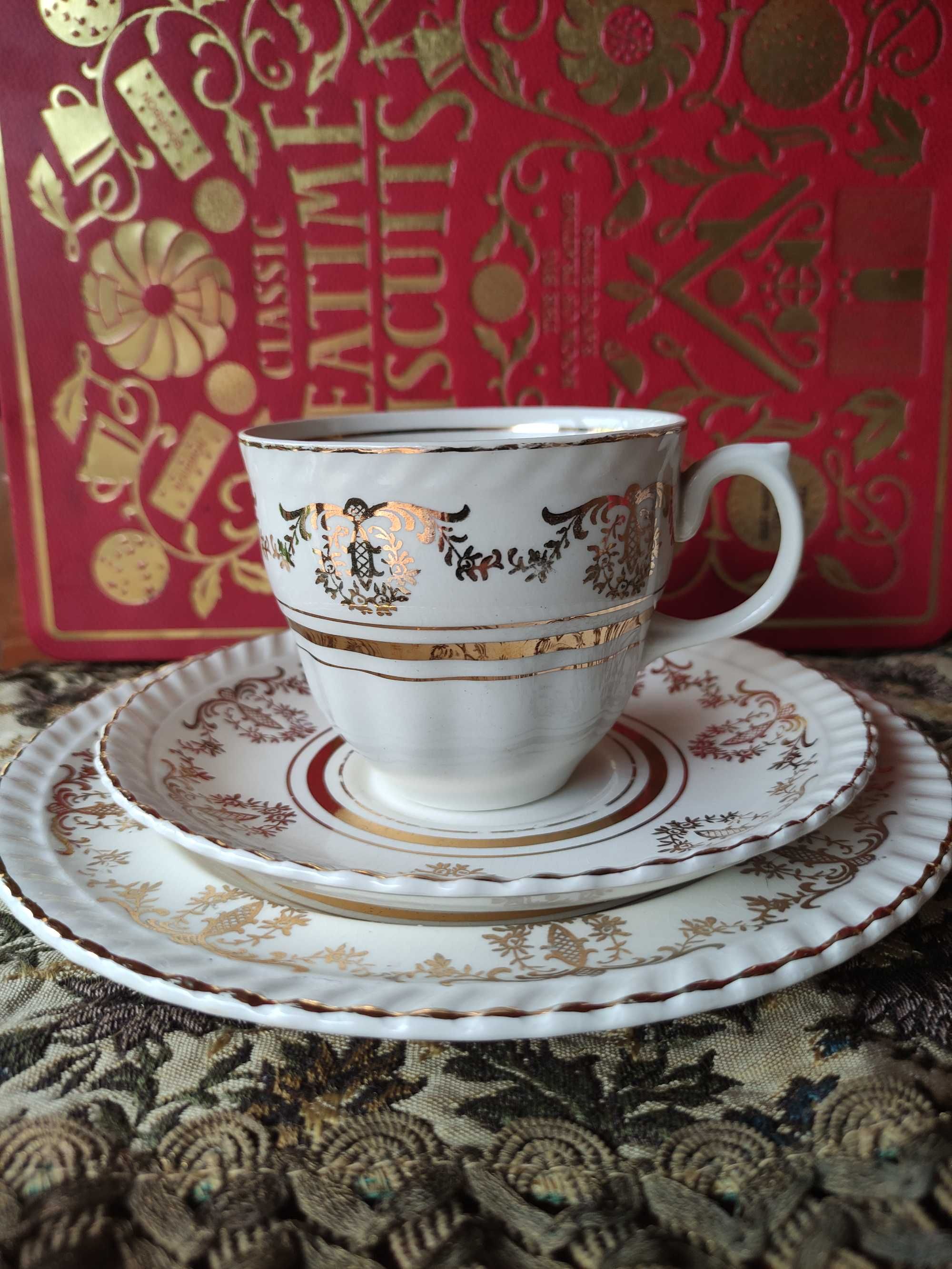 STAFFS TEASET CO. LTD.
1947—1952 чаша за чай/кафе