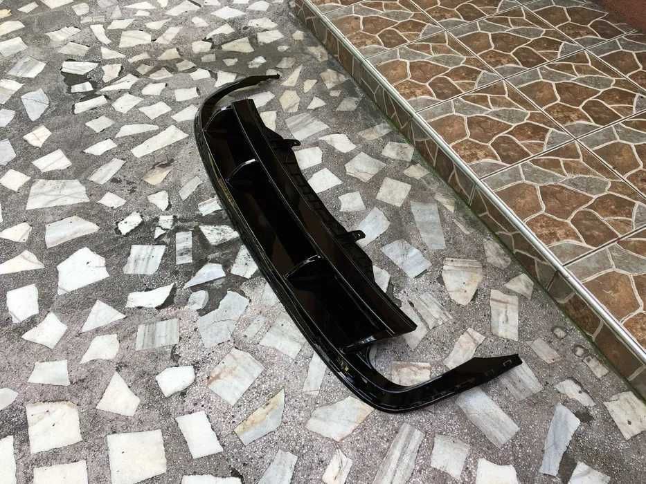 Difuzor bara spate (fusta) model R line Volkswagen Passat CC