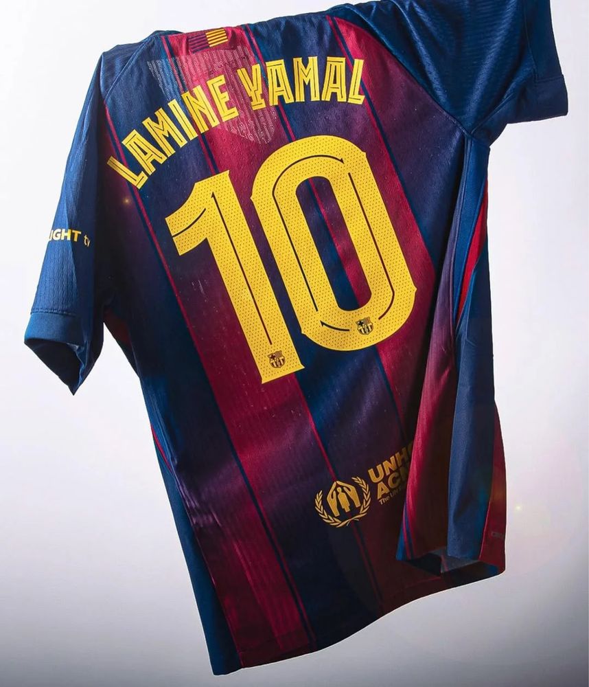 Тениска FC Barcelona LAMINE YAMAL #10 НАЛИЧНА!!!